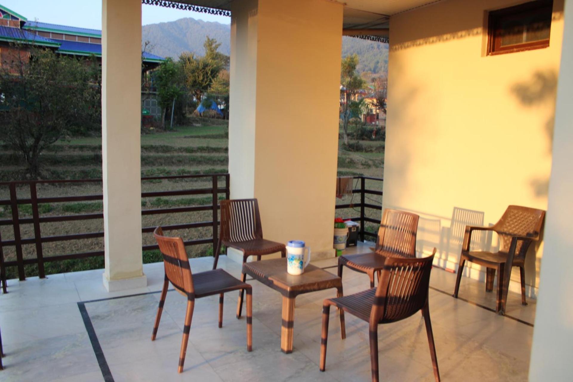 Aditya Homestay Bir-Billing Surrounded By Mountains Eksteriør bilde