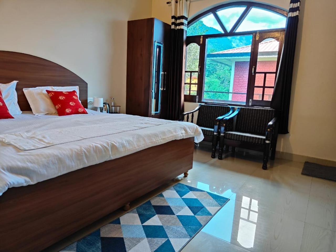 Aditya Homestay Bir-Billing Surrounded By Mountains Eksteriør bilde
